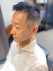 大人の刈り上げスタイル - BARBER-BAR 四谷店掲載