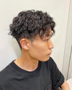 横浜メンズパーマセンターパートツイストスパイラルコンマヘア - ＣＲＥＡ能見台掲載