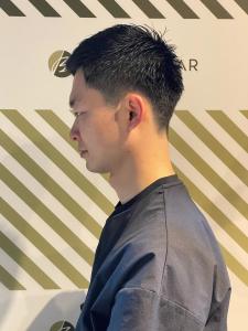 大人の刈り上げスタイル【BARBER-BAR】 - バーバーバー赤羽掲載