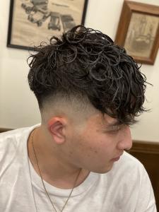 スペインパーマ風 - ヒロ銀座 BARBER SHOP 新宿店掲載