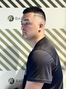 フェードカットスタイル【BARBER-BAR】 - バーバーバー赤羽掲載