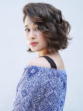 外国人風　グラマラスウェーブヘア - Hair Resort 粋掲載