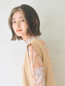 王道ぱっつんボブ×フェイスカラー - little galleria 新宿掲載