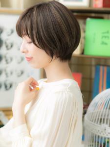 耳かけも◎黒髪斜めバング小顔クールショート　アッシュブラック - COVER HAIR bliss志木南口駅前店掲載