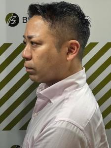 大人の刈り上げスタイル - BARBER-BAR 四谷店掲載