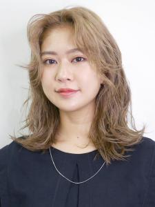 三軒茶屋_レディース_コテ巻き_ブロンド_ハイトーン_小顔 - HAIR & MAKE EARTH 三軒茶屋店掲載