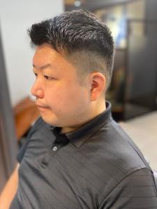 大人の刈り上げスタイル - BARBER-BAR 四谷店掲載