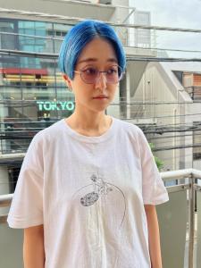 ブルーカラー　ネイビーカラー　グリーンカラー　ウルフカット - ARCANA 明治神宮前 表参道 原宿掲載