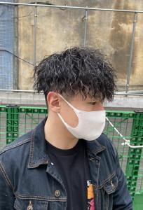人気の縦落ちツイストスパイラル　メンズパーマが上手いお店 - ドルクス日本橋掲載