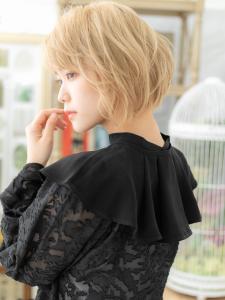 ハイトーンカラー前下がり小顔マッシュボブ　ブリーチオンカラー - COVER HAIR & SPA bliss 浦和西口店【カバー ヘア アンド スパ ブリス】掲載