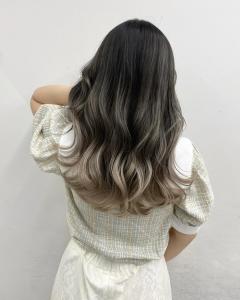 アッシュベージュグラデーション - siesta by amble luxe 池袋【シエスタ バイ アンブルリュクス】掲載