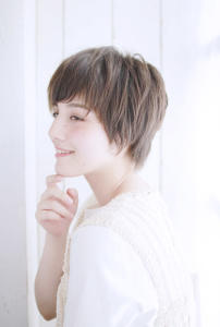20代30代40代　ひとくせショート【瀬田】 - VICINO+n掲載