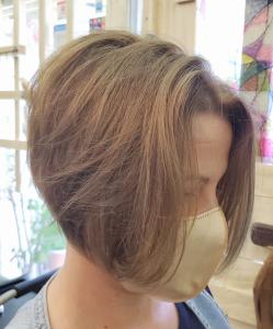 ミルクティーベージュカラーとグラボブが可愛いです - hair make Deco．Tokyo 大島店掲載