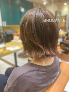 切りっぱなし ボブ 透明感カラー ベージュカラー 外はね - BROCANTE LUXBEブロカントラックスビー立川北口店掲載