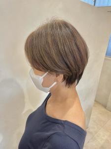 【篠原】白髪ぼかしハイライト×ハンサムショート - PORT掲載