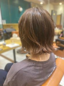 切りっぱなしボブ 外ハネ ニュアンスカラー - BROCANTE LUXBEブロカントラックスビー立川北口店掲載