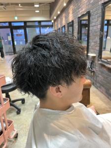 【CHESTER】波巻きパーマ - 髪質改善 SEPT. 天神大名掲載