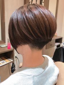 【Luccica】刈り上げ前下がりショート - Luccica hair&spa掲載