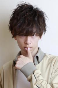【RATIO 国分寺 渡邊陽平】スーツ短髪ツーブロック束感 - RATIO HAIR DESIGN掲載