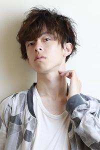 【RATIO 国分寺 渡邊陽平】スーツ短髪ツーブロック束感 - RATIO HAIR DESIGN掲載