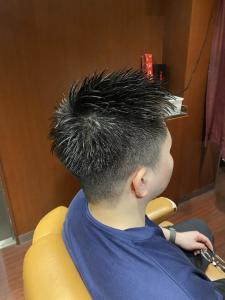 日本橋刈り上げ - ヘアーモードキクチ 三越前店掲載