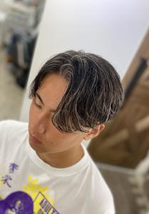 メンズ白髪ぼかしハイライト　お洒落なカラー　ホワイトメッシュ - ドルクス日本橋掲載