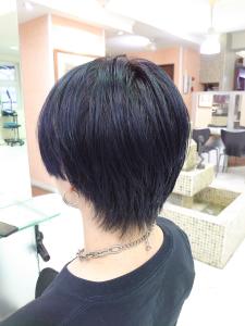 ブルーブラックハンサムショート - HAIR & MAKE EARTH 高田馬場店掲載