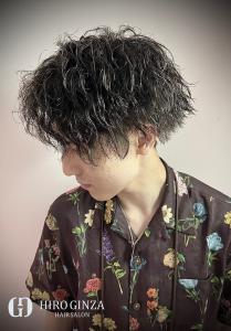 ツイストスパイラルパーマ - ヒロ銀座ヘアーサロン神田店掲載