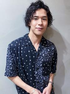 ミディアムハードパーマ - curro 六本木掲載