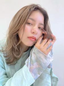 【ケアブリーチで叶える】外国風ミルクティーベージュ - LaBless ザ北浜PLAZA《髪質改善/ヘッドスパ/オージュア/メンズ歓迎》掲載