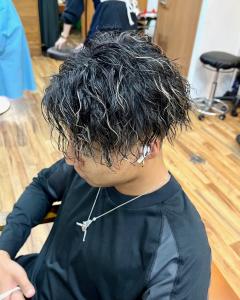 ハイライトツイストスパイラル - hair studio Romeo掲載