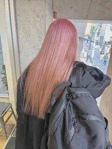 ピンクカラー　ピンクベージュ　ミニボブ　ウルフカット - ARCANA 明治神宮前 表参道 原宿掲載
