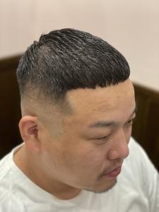 クロップ - ヒロ銀座 BARBER SHOP 新宿店掲載