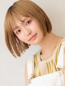 ミルクティーベージュ丸み前上がりミニボブ - little 松山掲載