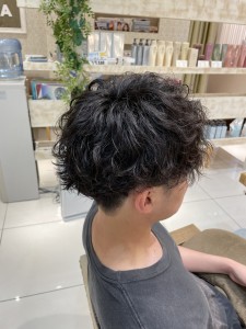 ツイストスパイラルパーマ - CREA本厚木掲載