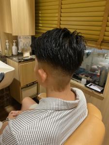 フェードハードパートスタイル - ヘアーモードキクチ 三越前店掲載