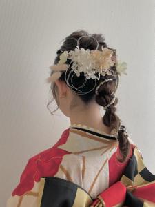 着物に合うヘアアレンジ - EMU international 春日部本店掲載
