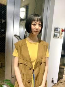 透明感カラー グレージュ ダークグレージュ ミニボブ - ARCANA 明治神宮前 表参道 原宿掲載