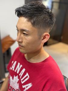 大人の刈り上げスタイル - BARBER-BAR 四谷店掲載