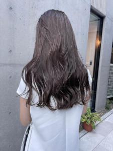 透明感カラー グレージュ ダークグレージュ レイヤーカット - ARCANA 明治神宮前 表参道 原宿掲載