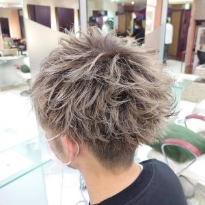 ダークルーツショート - HAIR & MAKE EARTH 高田馬場店掲載