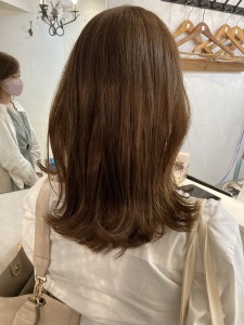 大人女子に人気◎くびれ外ハネセミディヘア40代梅ヶ丘美容室 - CHAINON掲載