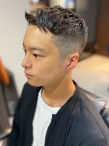 大人の刈り上げスタイル - BARBER-BAR 四谷店掲載