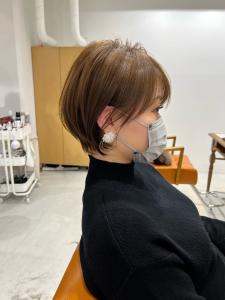 マロンベージュ Aラインボブドレスヘアかきあげロング - NeiRo 日本橋 ショートカット髪質改善掲載