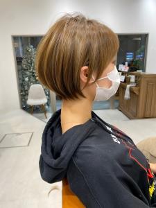縮毛矯正ミニウルフテラコッタデジタルパーマくすみブルー - NeiRo 日本橋 ショートカット髪質改善掲載