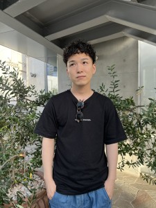 外国人風ハードパーマ - Louwe 表参道掲載
