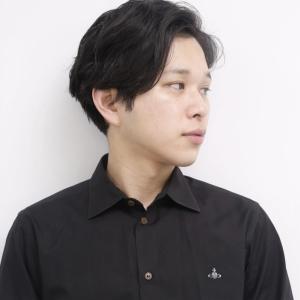 フロントかきあげ　アップバング　ソフトマッシュ　黒上　メンズ - i l l掲載