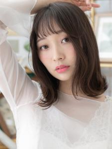 大人かわいいシースルーバングバレイヤージュプラチナグレージュ - COVER HAIR bliss【カバーヘア ブリス】志木/志木南口駅前店掲載
