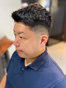 大人の刈り上げスタイル - BARBER-BAR 四谷店掲載