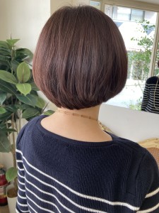 小顔見せ骨格補正まるみショートボブ40代50代梅ヶ丘美容室 - CHAINON掲載